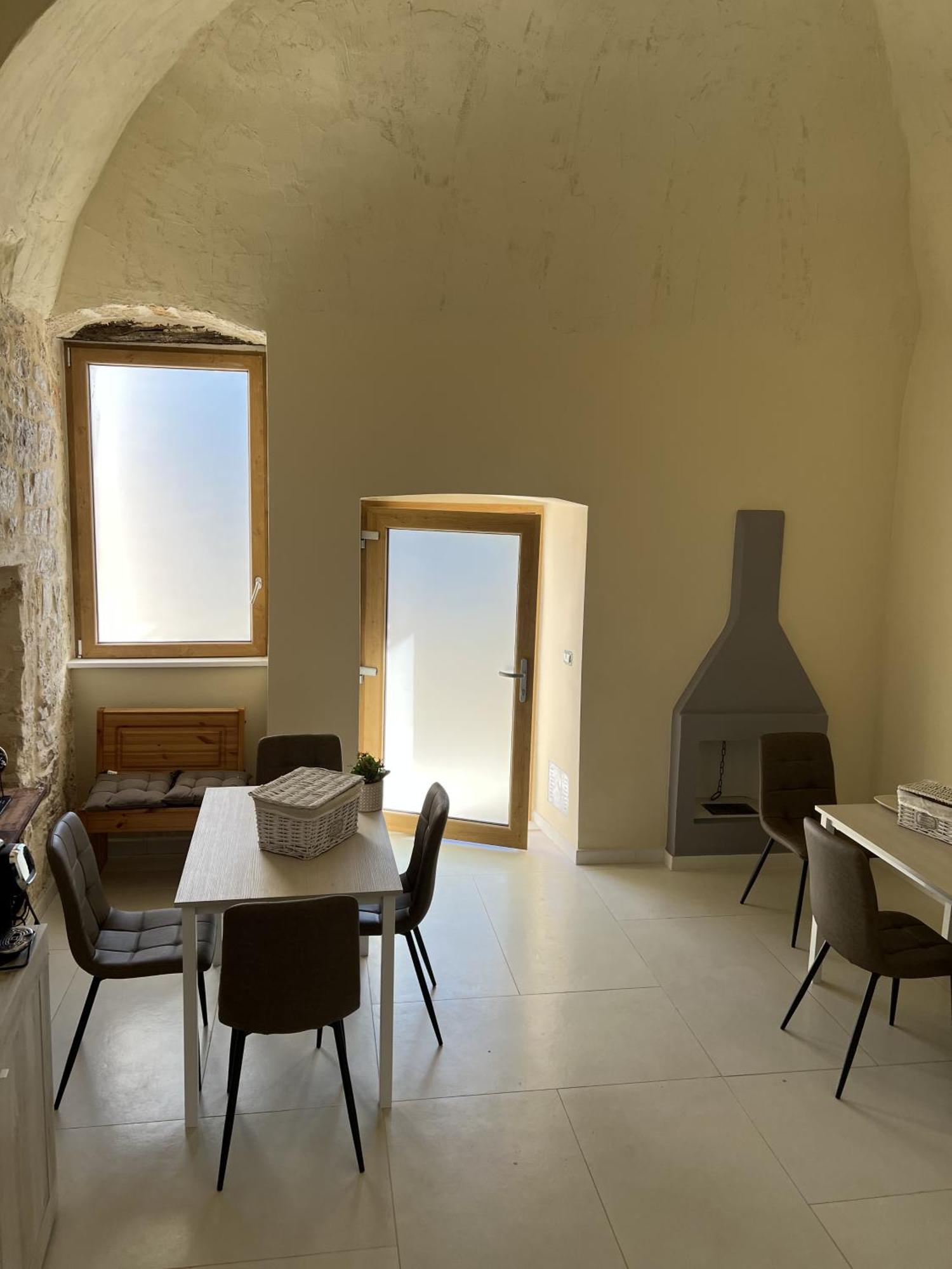 Intra Moenia Bed & Breakfast Bisceglie Exterior photo
